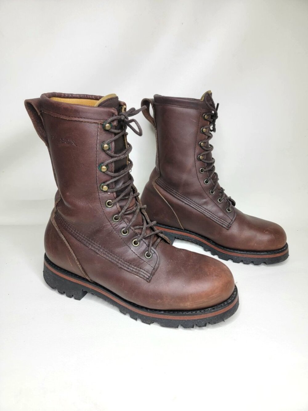 Filson VTG Highlander Men's Leather Boots USA Made Vibram Soles 9 D (UNUSED)